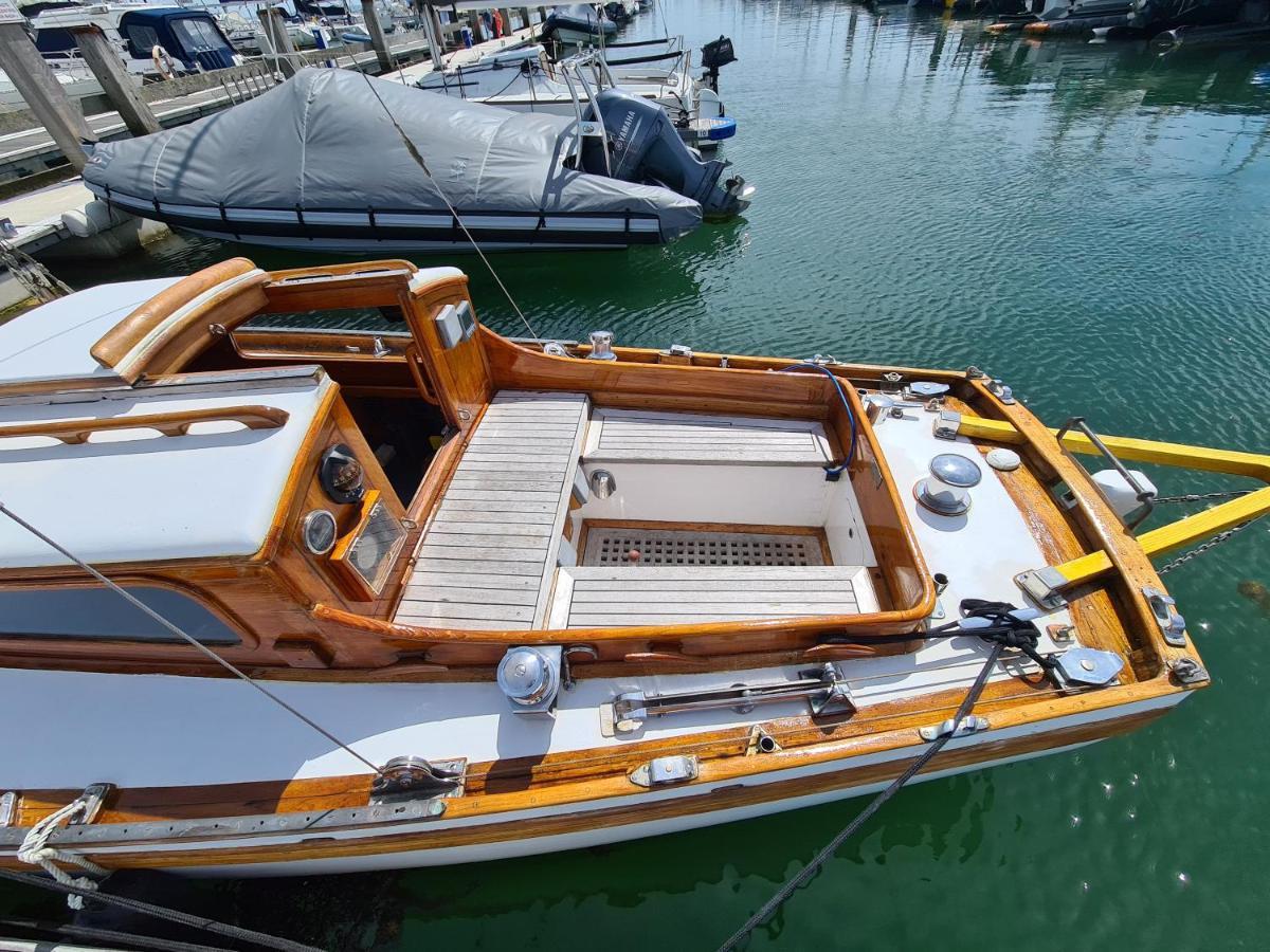 Hoitak Lymington Exterior foto